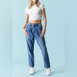 REFUGE DENIM Sz 15 Mom Style Super High Rise Mid-Wash Jeans